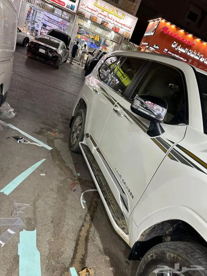 تيوتا جيب لاندكروزر 2024 3