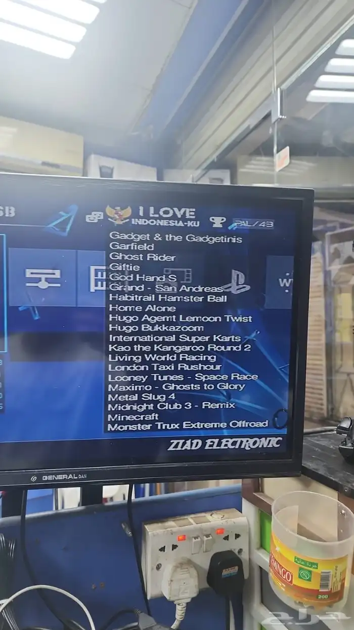 سوني 2 ب 240 مع يدين و100 لعبة ضمان شهر 8