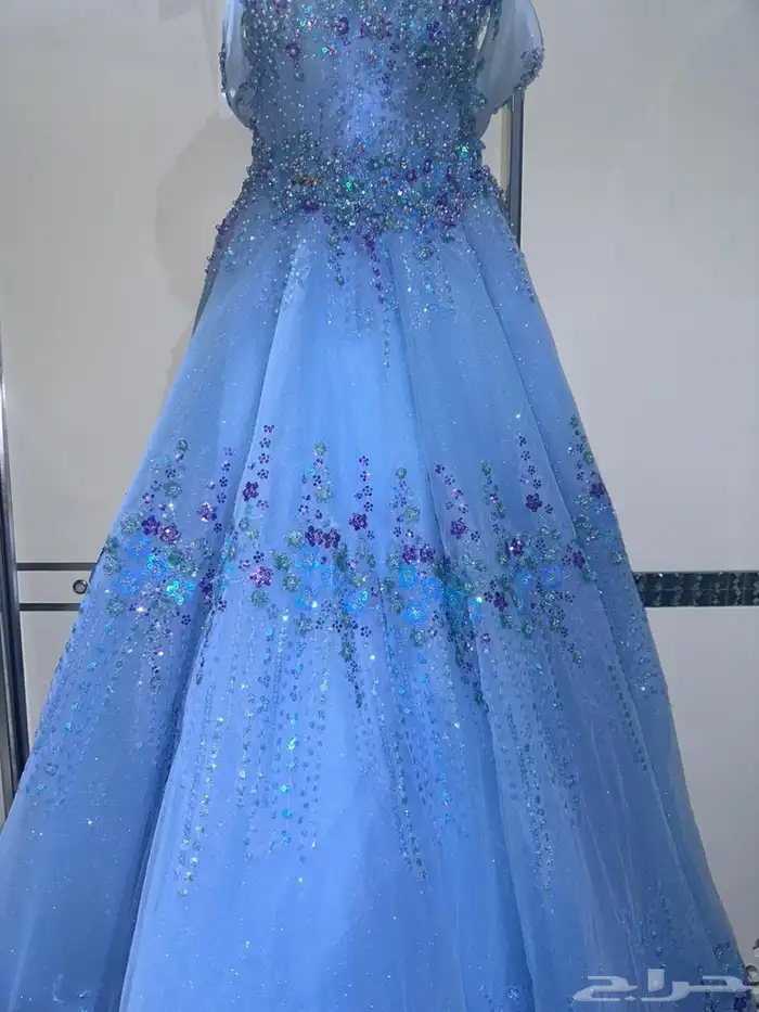 فستان ملكة 1