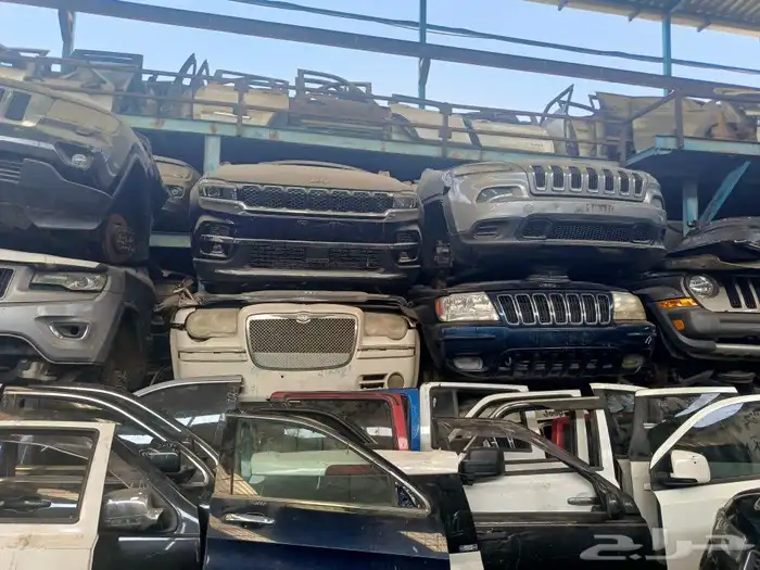 مندوب قطع غيار في الامارات 1