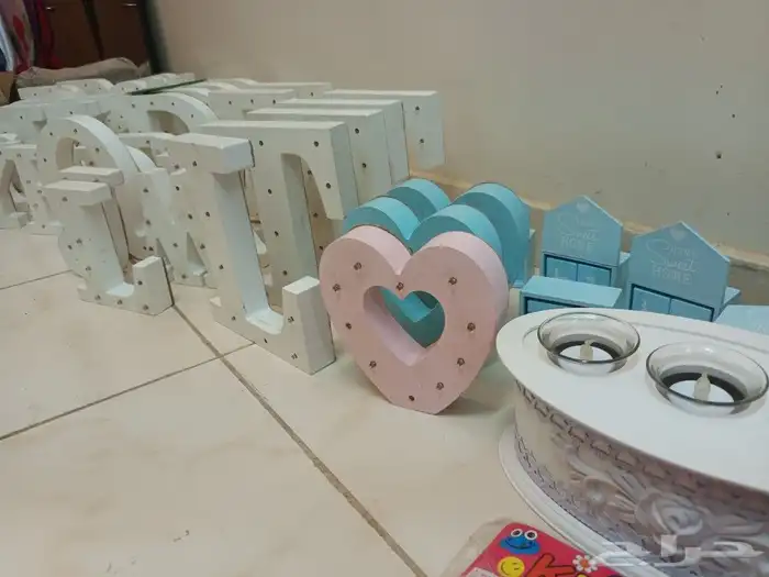 تحف و حروف خشبيه لد تنير روعة 0