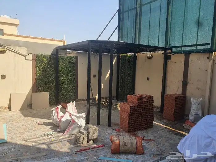 معلم بناء و سباكه و كرهبائي مظلات سواتر برجوله 38