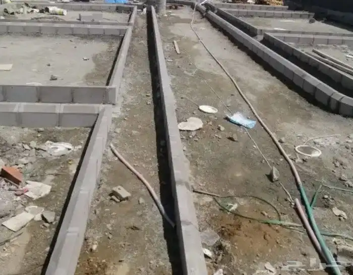 مقاول بناء ورصيف انترلوك و بندورة وزفلت وحوض أشجار 1