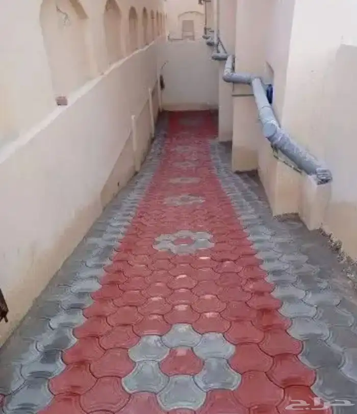 مقاول بناء ورصيف انترلوك و بندورة وزفلت وحوض أشجار 4