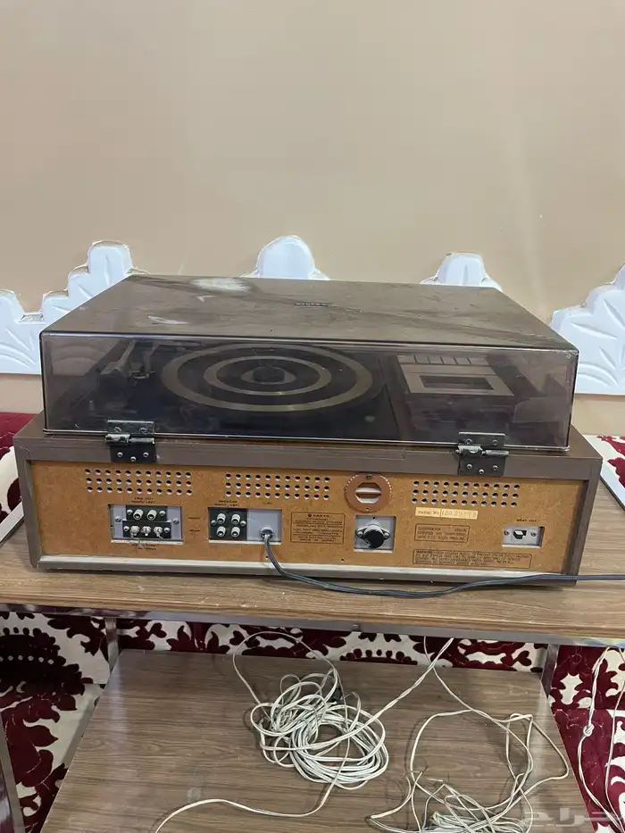 مشغل أسطوانات سانيو قديم تراثي 8