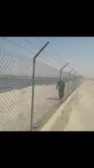 متخصصون في تنفيذ أعمال الشبك والسياج الحديدي للمزارع   والح 5