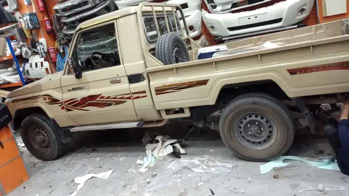 خطوط شاص ولاندكروزر 17