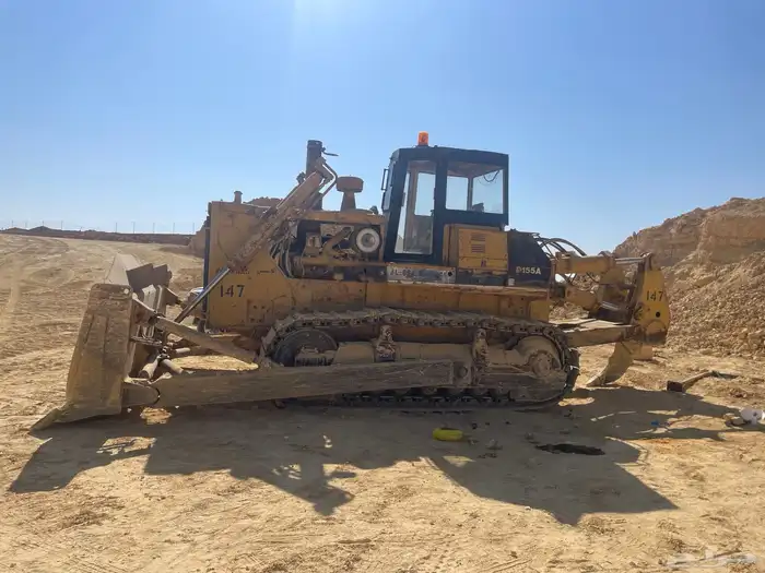للايجار بلدوزر كماتسو 155 1