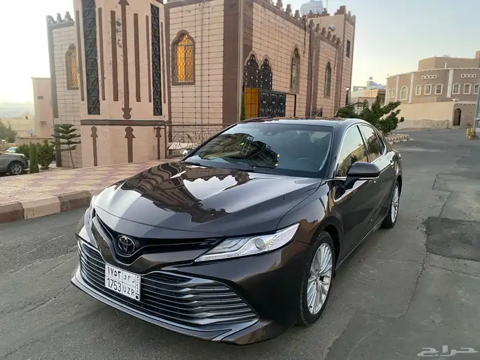 تويوتا كامري 2019 فل كامل لومير عداد 83 الف 1