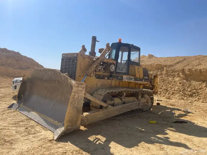 للايجار بلدوزر كماتسو 155 0