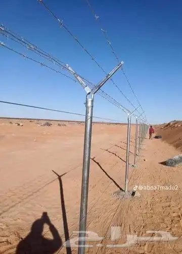 متخصصون في تنفيذ أعمال الشبك والسياج الحديدي للمزارع   والح 8