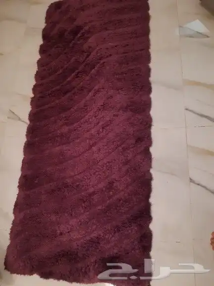 سجاد تركي اصلي نظيف قطعتين قابل للتفاوض 2