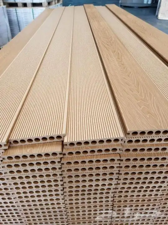 باركيه خشبي خارجي بديل خشب خارجي ارضيات 17