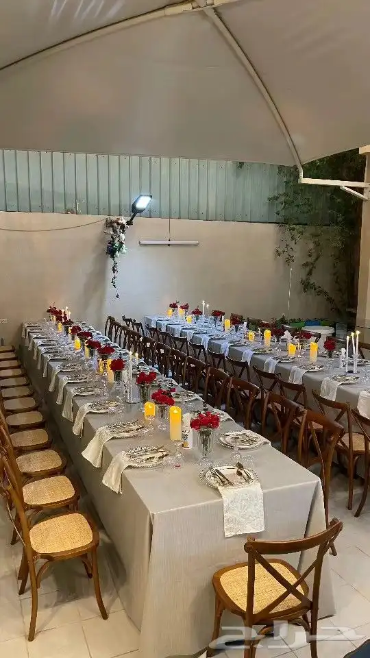 طاولات عشاء 1