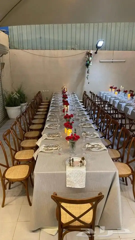 طاولات عشاء 4