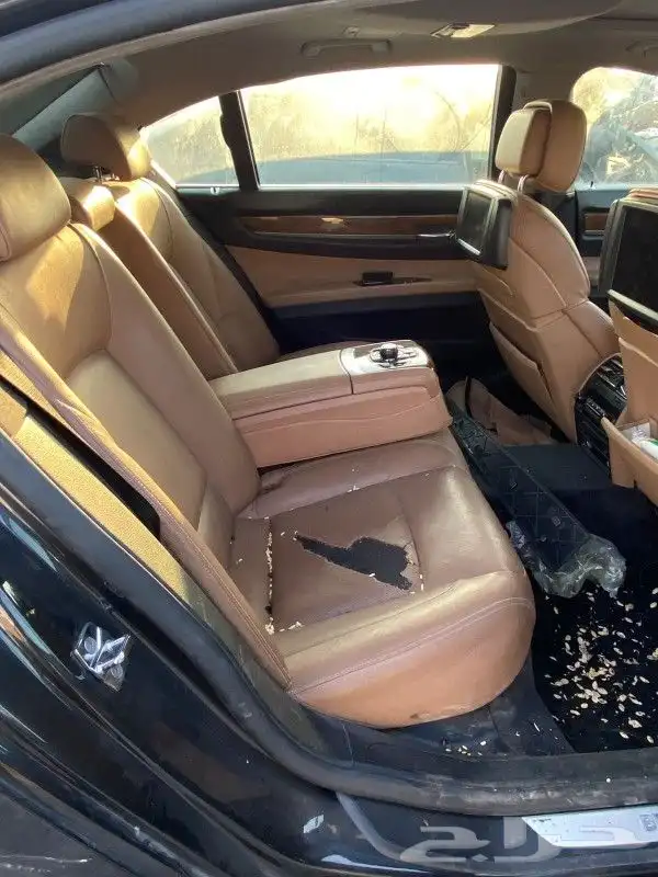 bmw740 قطع غيار بي ام دبليو 740 موديل 2011 5