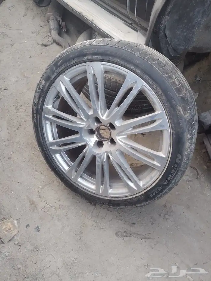 اودي A8 L 4