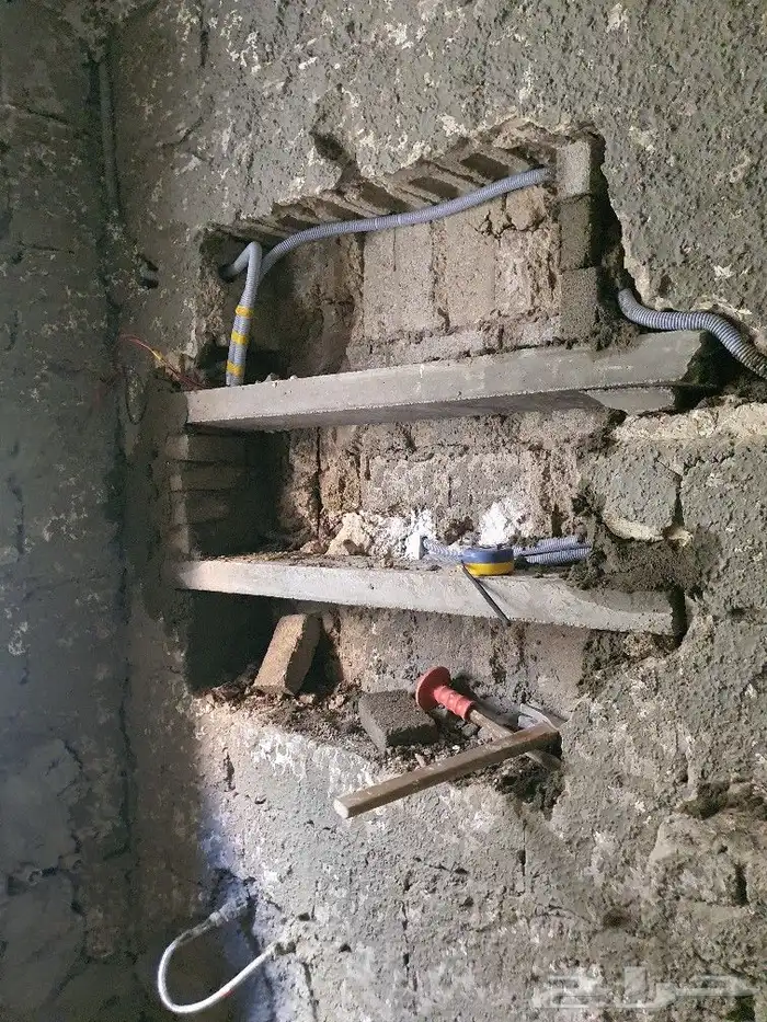 معلم بناء و سباكه و كرهبائي مظلات سواتر برجوله 11