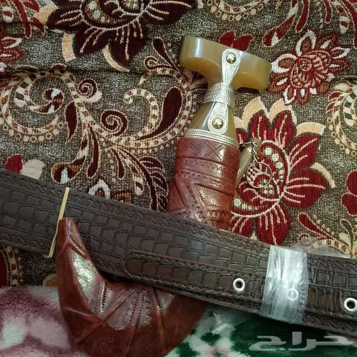 جنبيه شبيه الزراف نظييفه جدا جدا لاتشطو من اي عذروب. 0