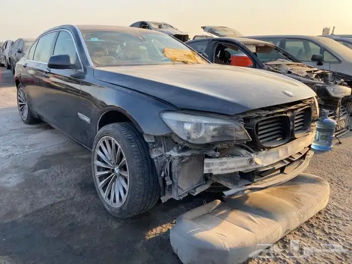 bmw740 قطع غيار بي ام دبليو 740 موديل 2011 1