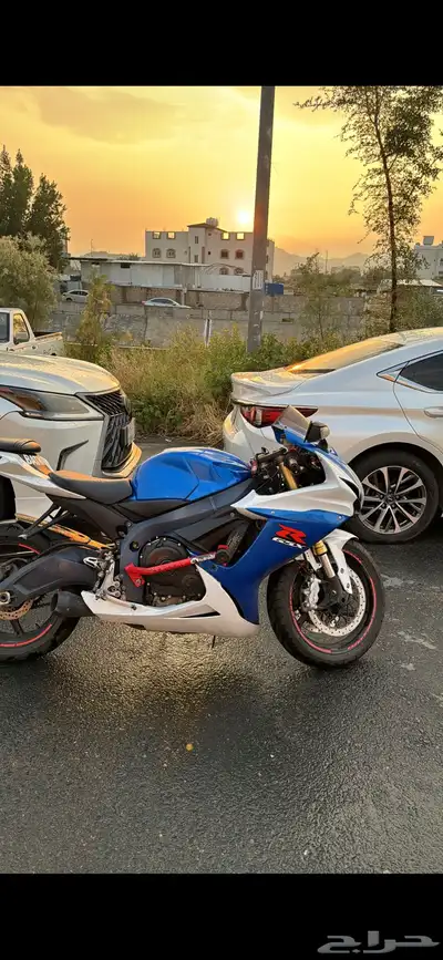 دباب سوزوكي 750 1
