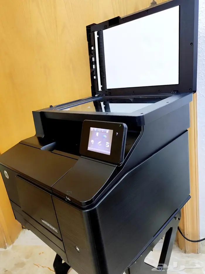 طابعة ليزرHP_شاملة_نظيفة_أسود وملون_واي فاي_حبر متوفر ورخيص 3