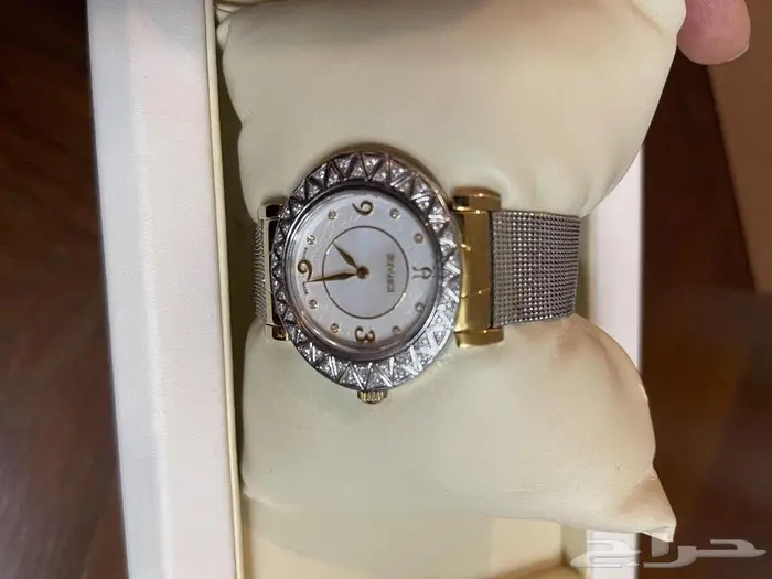 ساعة ألماس انوشكا من الدهام 1