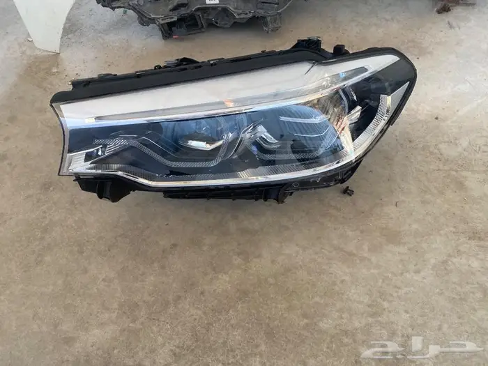 للبيع شمعات بي ام دبليو 530i موديل 2018 4