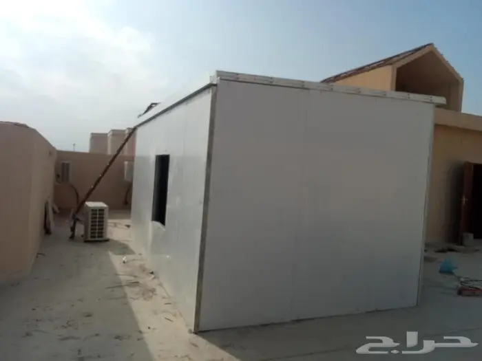 غرف بنل معزوله من الحراره وضمان تسرب المياه تغطيه سطوح. 0