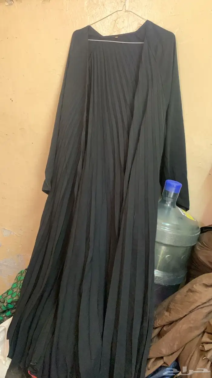 جلابيات وعبايات نضيفة ومنها جديد تسليم فوري 35