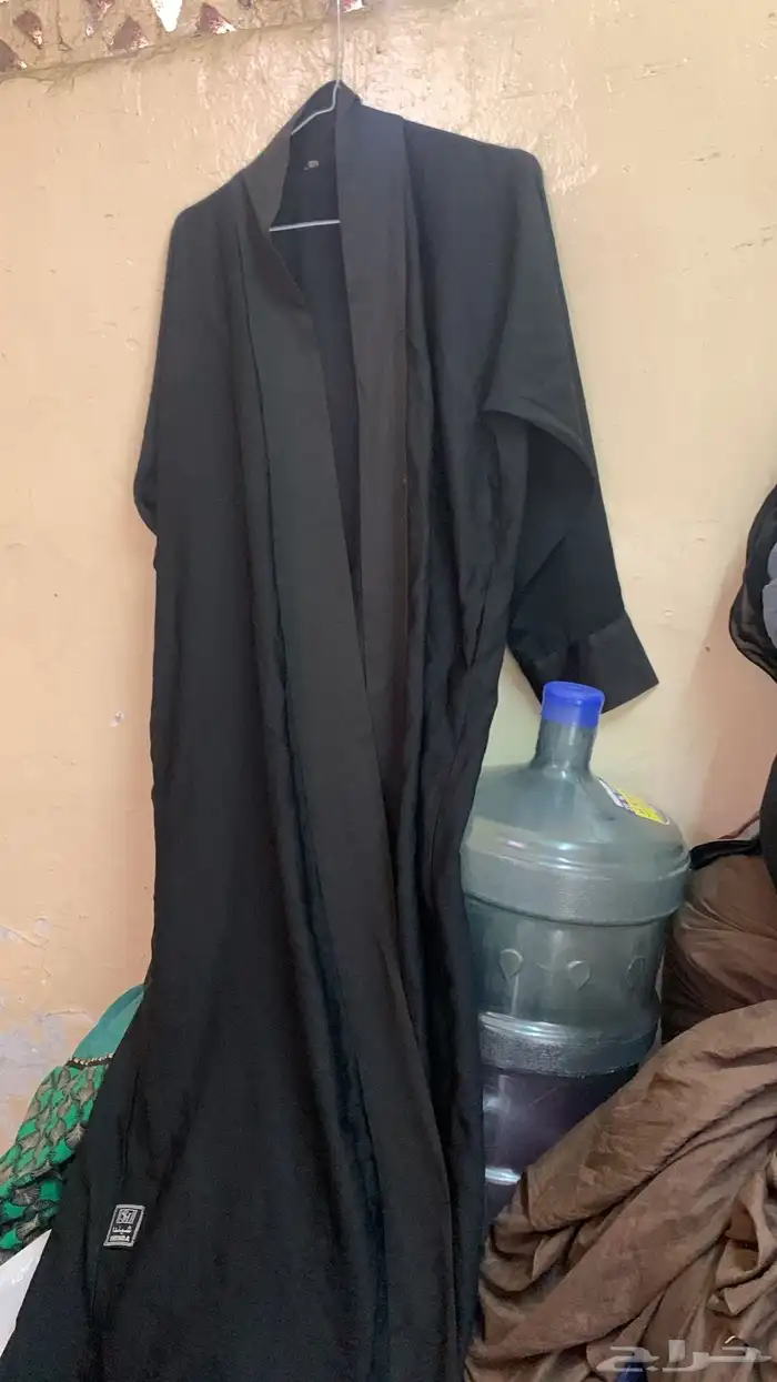 جلابيات وعبايات نضيفة ومنها جديد تسليم فوري 45