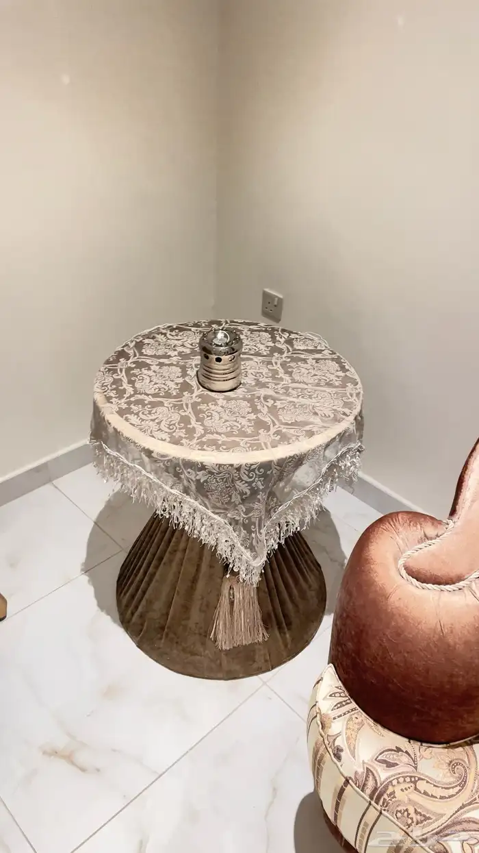 للبيع كنب رجال نظيف وجودة عالية 1