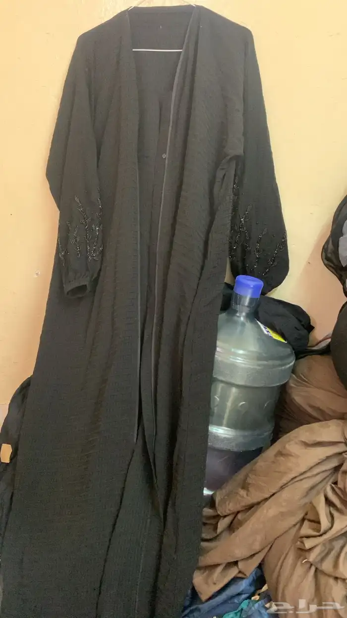 جلابيات وعبايات نضيفة ومنها جديد تسليم فوري 33