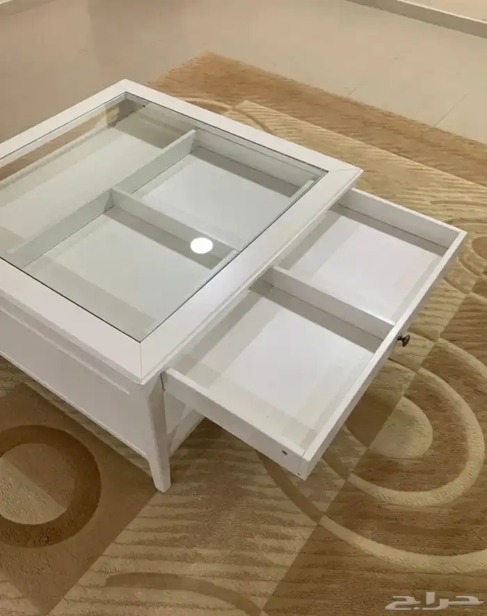 طاولة ضيافة صندوقية 3