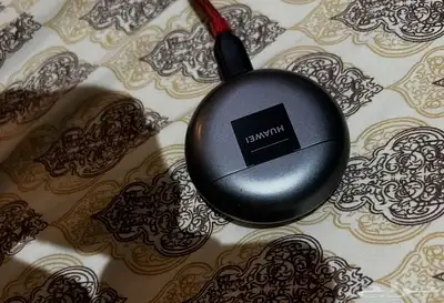 سماعات هواوي بلوتوث فضية - HUAWEI FreeBuds 4 0