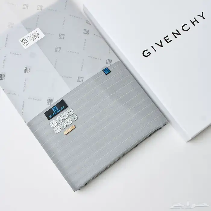 أقمشة شتوية ماركات عالمية وبجودة عالية 24