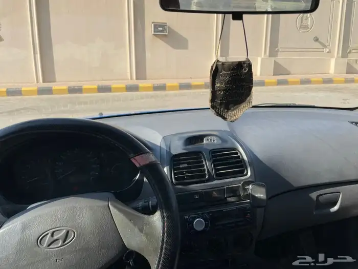 هونداي اكسنت موديل 2002 نظيف جدا مجدد بالكامل 4