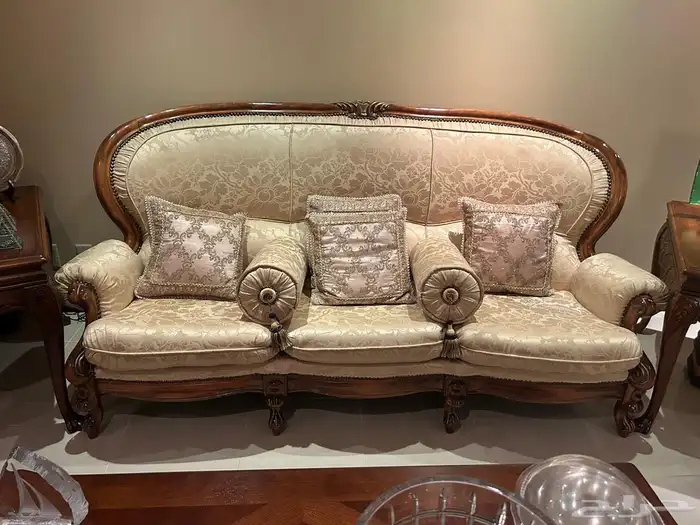 كنب بيج اطراف خشب 1