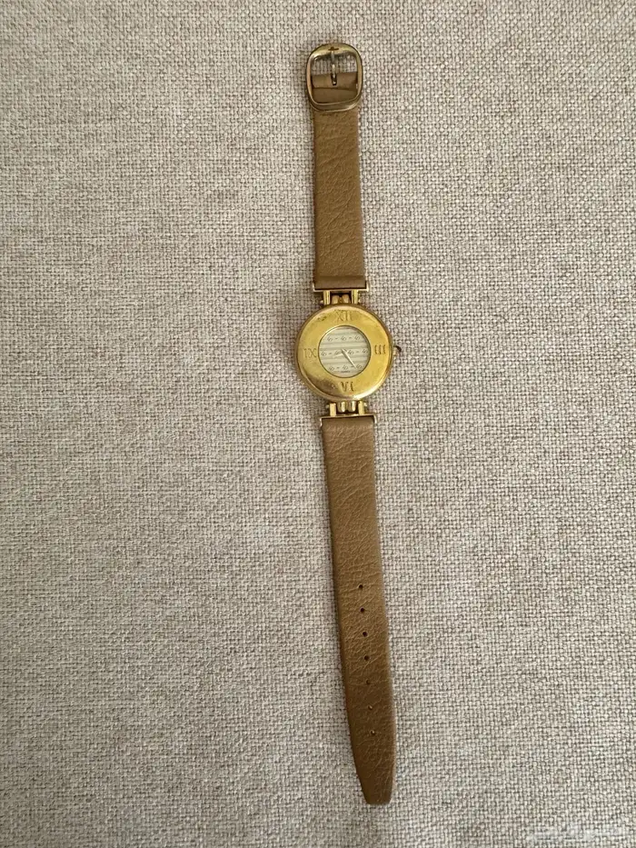 مجموعة ساعات وساعه ابل وسماعة بلوتوث 30