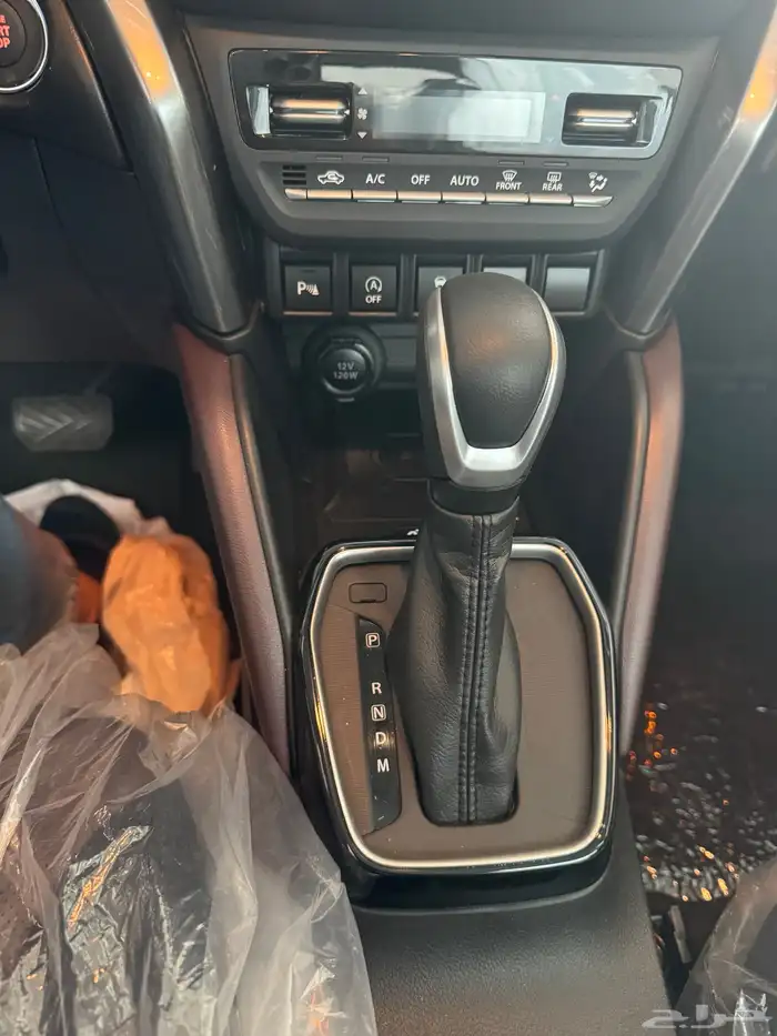 تويوتا اوربان كروزر فل اوبشن 2025 5