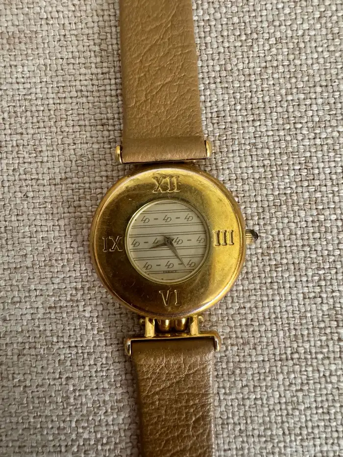 مجموعة ساعات وساعه ابل وسماعة بلوتوث 28