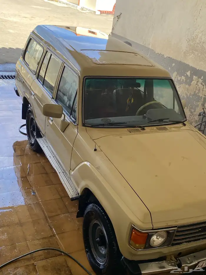 لاند كروزر 83 22