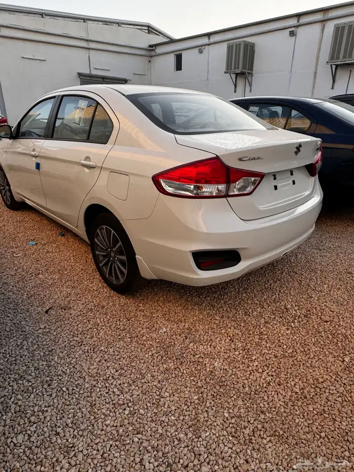 سوزوكي سياز 2025 2