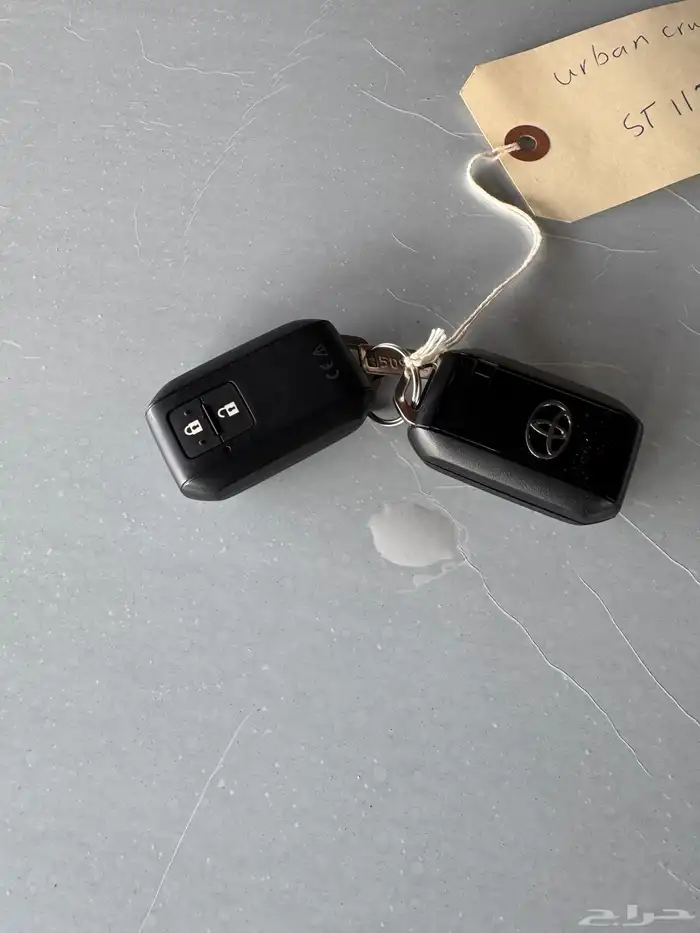 تويوتا اوربان كروزر فل اوبشن 2025 3