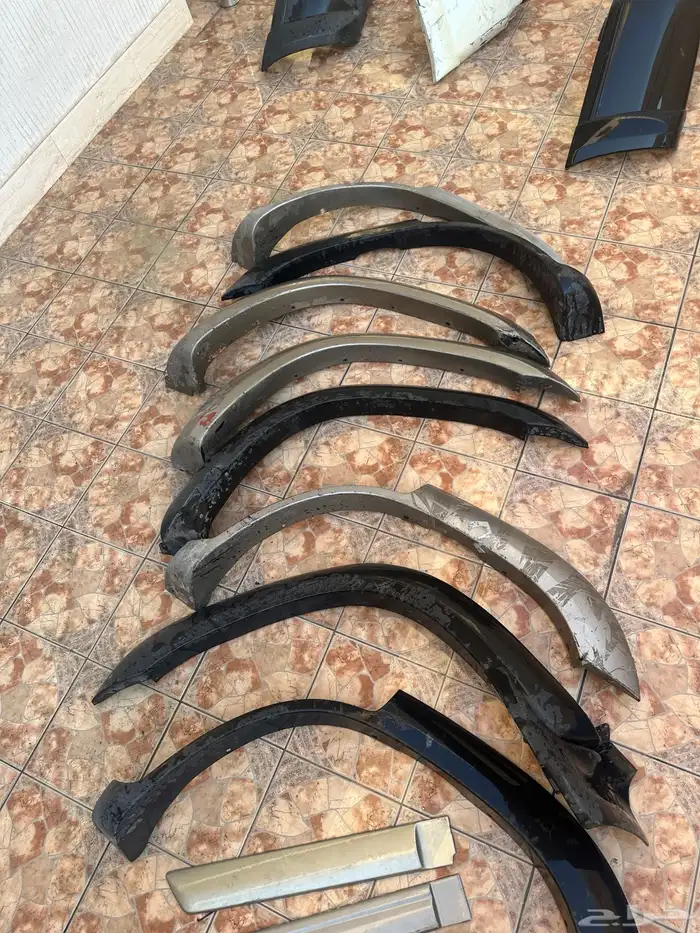 للبيع قطع نيسان فتك باترول 98 الى 2004 50