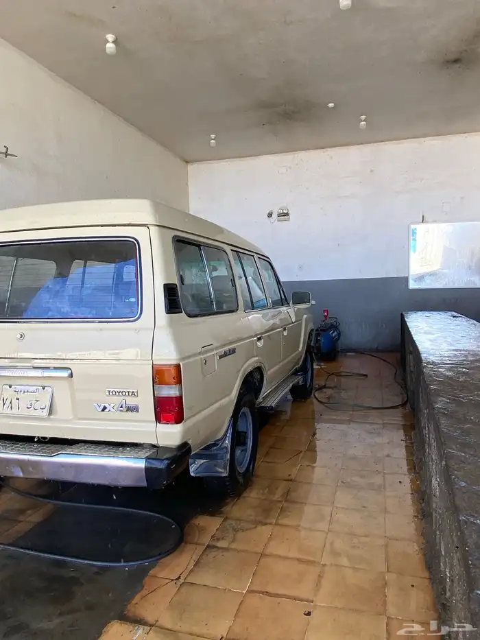 لاند كروزر 83 15