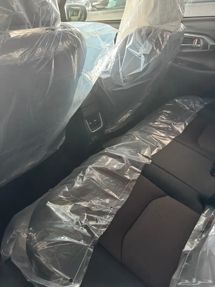 تويوتا اوربان كروزر فل اوبشن 2025 11