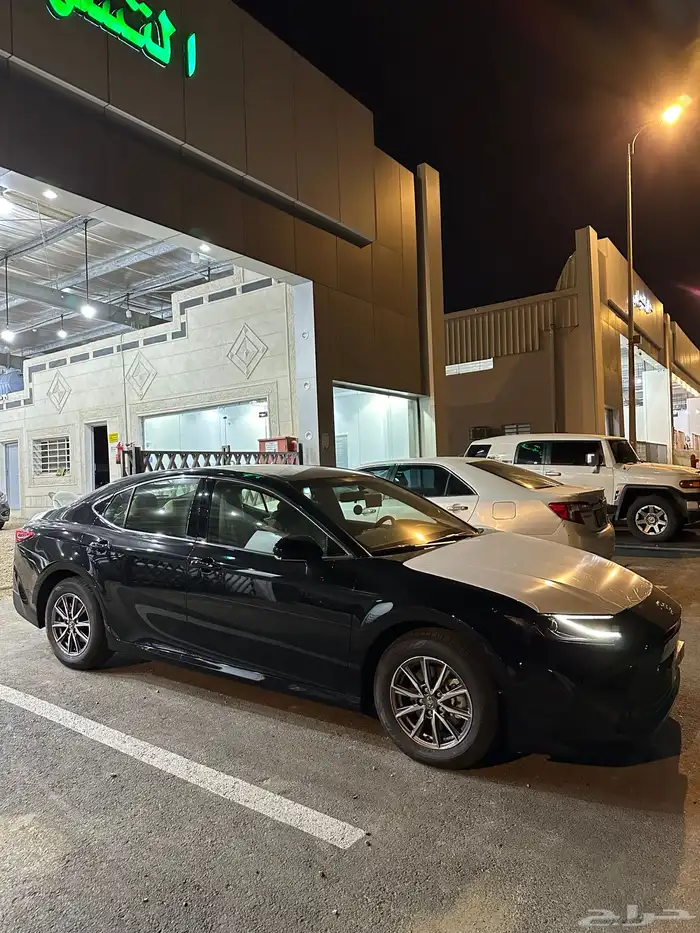 كامري 2025 استاندر بنزين اصفار السعر 122 5