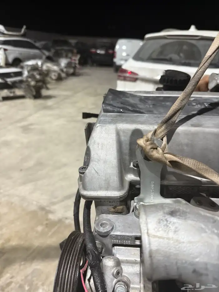 مكائن سيارات صينية جيلي شانجان هنتر rx5. شيري فاو جيتور 8