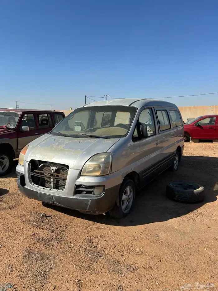 قطع غيار فان هونداي H1 بنزين مستعمل تشليح 1